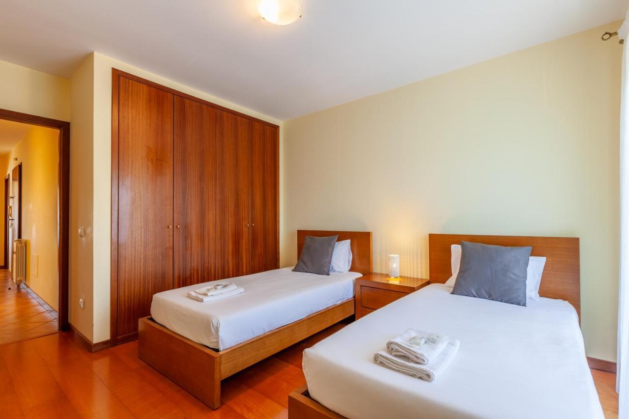 דירות אספוסנדה Casa Faria Da Costa מראה חיצוני תמונה