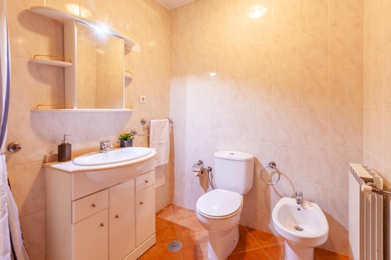 דירות אספוסנדה Casa Faria Da Costa מראה חיצוני תמונה